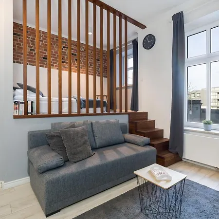 Apartment Old Town Swiety Wojciech Street - By Renters