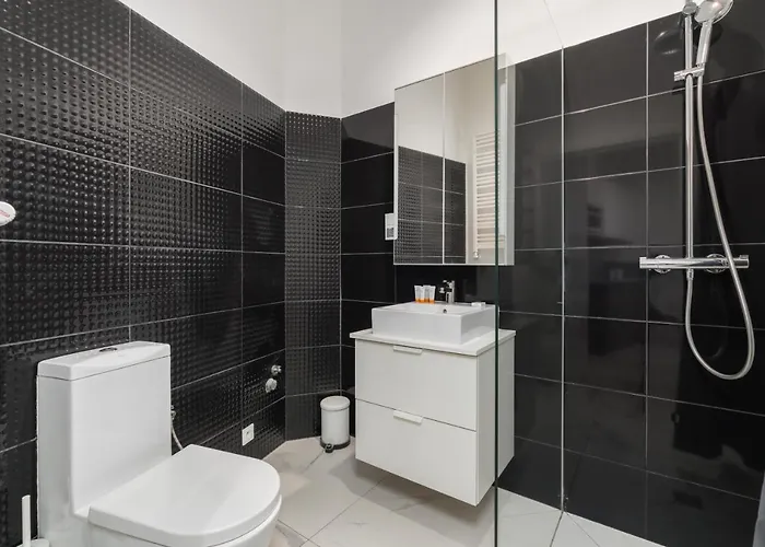 Old Town Swiety Wojciech Street - By Renters * Poznań