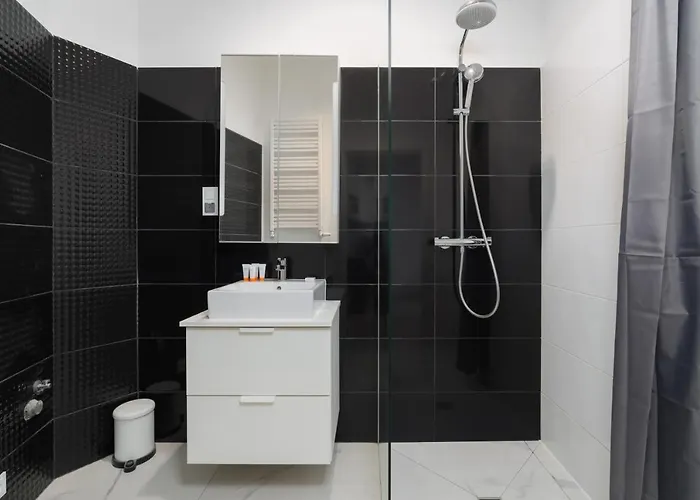 Old Town Swiety Wojciech Street - By Renters *