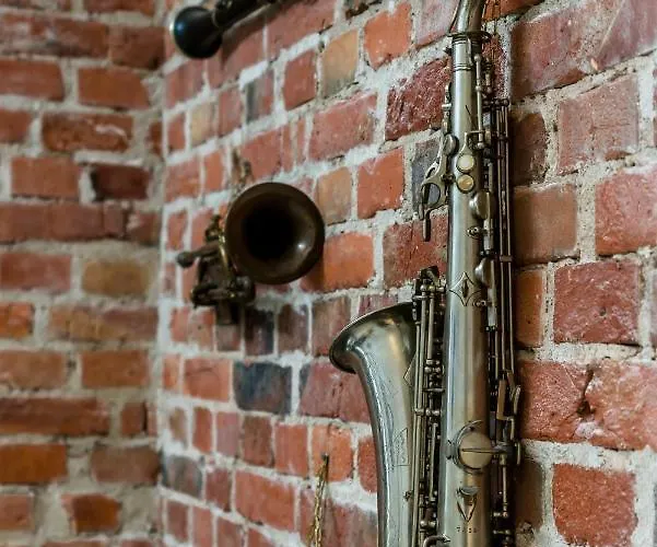 Old Town Swiety Wojciech Street - By Renters *